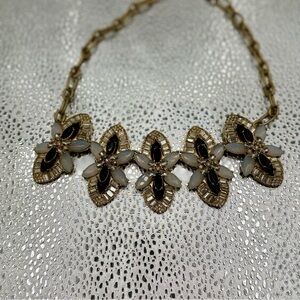 Elegant Black and Gold Necklace